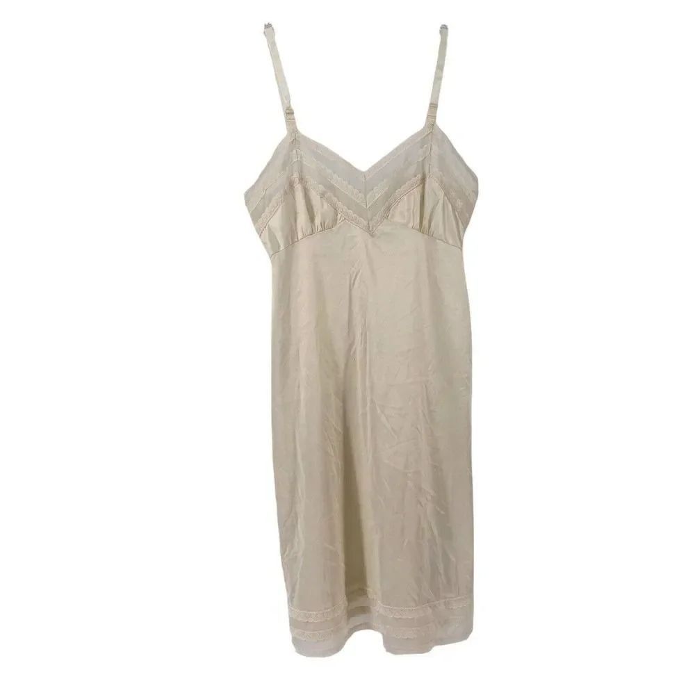 Vintage Slip Lingerie 1960s Ivory Nylon Lace Womens Size 36 Vincent Brand 60s